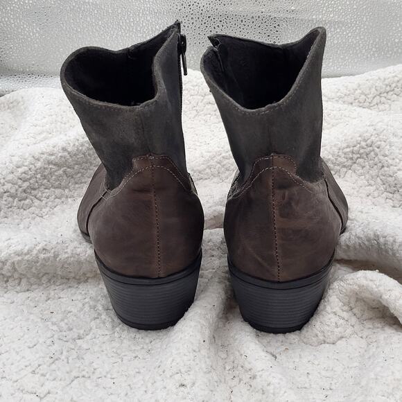 Munro Laramie Western Ankle Boots Booties Mottled Gray Leather Suede size 11 WW - Picture 4 of 7